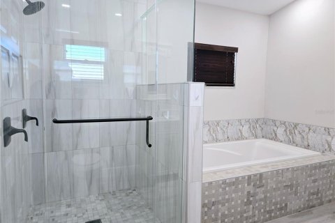 Casa en venta en Saint Petersburg, Florida, 3 dormitorios, 125.98 m2 № 1631996 - foto 16