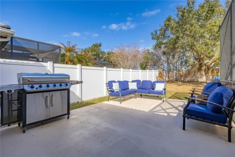 House in BELLALAGO in Kissimmee, Florida 5 bedrooms, 261.33 sq.m. № 2221885 - photo 27
