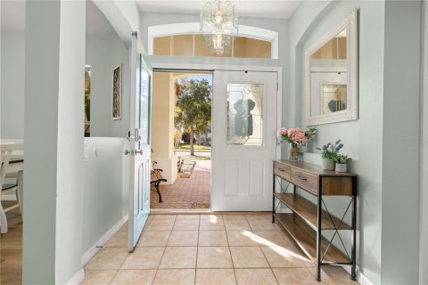 House in BELLALAGO in Kissimmee, Florida 5 bedrooms, 261.33 sq.m. № 2221885 - photo 4