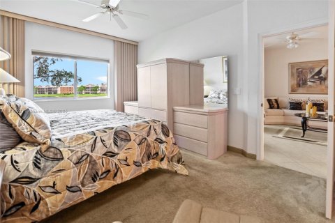 Condo in Tamarac, Florida, 2 bedrooms  № 1836812 - photo 17