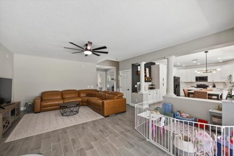 House in Odessa, Florida 5 bedrooms, 325.34 sq.m. № 1854271 - photo 20