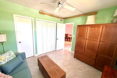 Condo in Boynton Beach, Florida, 2 bedrooms  № 2086973 - photo 24