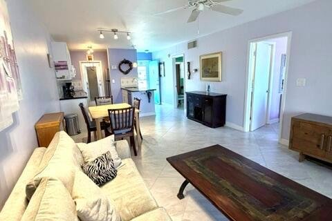 Condo in Boynton Beach, Florida, 2 bedrooms  № 2086973 - photo 11
