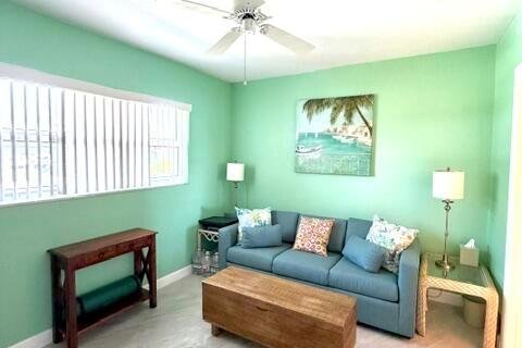 Condo in Boynton Beach, Florida, 2 bedrooms  № 2086973 - photo 25