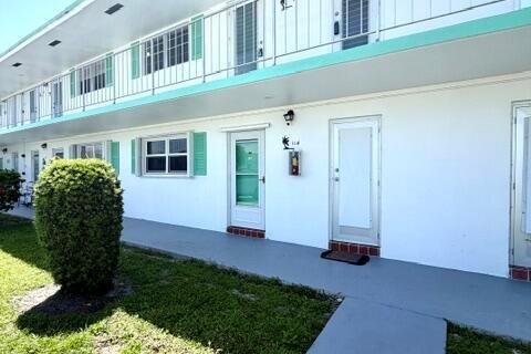 Condo in Boynton Beach, Florida, 2 bedrooms  № 2086973 - photo 2