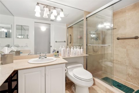 Condominio en venta en Highland Beach, Florida, 2 dormitorios, 130.06 m2 № 1730234 - foto 22