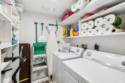 Condominio en venta en Highland Beach, Florida, 2 dormitorios, 130.06 m2 № 1730234 - foto 7