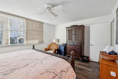 Condominio en venta en Highland Beach, Florida, 2 dormitorios, 130.06 m2 № 1730234 - foto 17