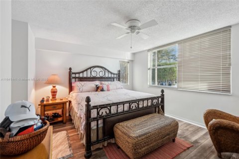 Condominio en venta en Highland Beach, Florida, 2 dormitorios, 130.06 m2 № 1730234 - foto 15