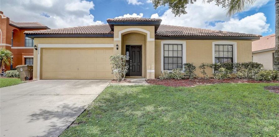 House in Kissimmee, Florida 4 bedrooms, 209.87 sq.m. № 2207279