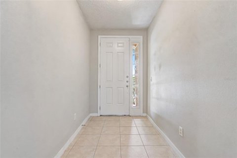 House in Kissimmee, Florida 4 bedrooms, 209.87 sq.m. № 2207279 - photo 4
