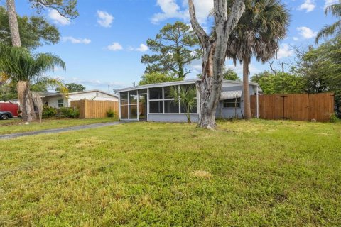 Casa en venta en Pinellas Park, Florida, 3 dormitorios, 96.06 m2 № 2202584 - foto 28