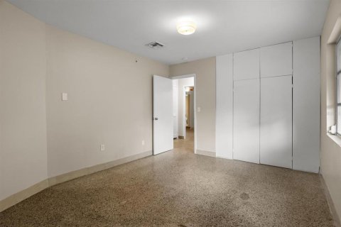 Casa en venta en Pinellas Park, Florida, 3 dormitorios, 96.06 m2 № 2202584 - foto 22