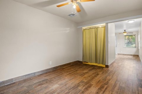 Casa en venta en Pinellas Park, Florida, 3 dormitorios, 96.06 m2 № 2202584 - foto 11