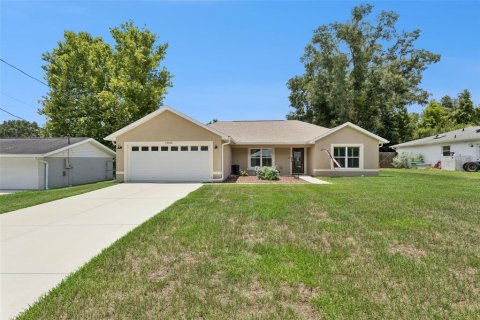 Casa en Summerfield, Florida 3 dormitorios, 136.85 m2 № 2096182