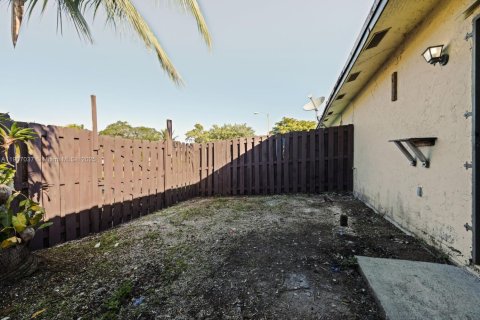 Adosado en alquiler en Homestead, Florida, 2 dormitorios, 85.47 m2 № 2013617 - foto 16