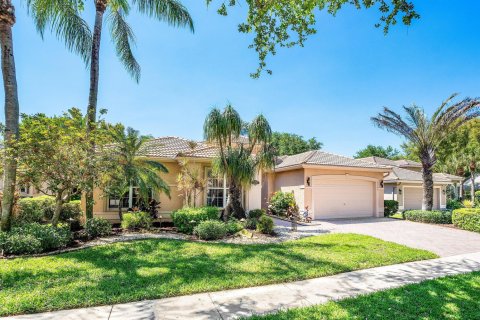 House in Delray Beach, Florida 3 bedrooms, 248.61 sq.m. № 2399651 - photo 3