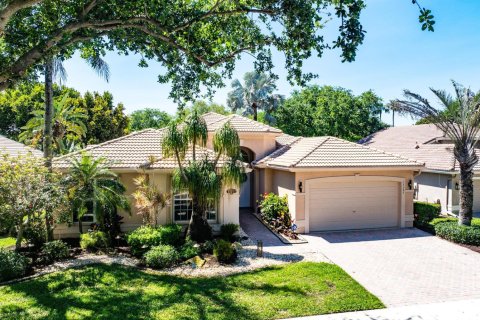 House in Delray Beach, Florida 3 bedrooms, 248.61 sq.m. № 2399651 - photo 28