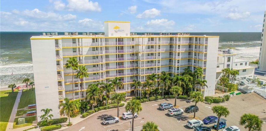 Condominio en New Smyrna Beach, Florida, 2 dormitorios  № 1528654