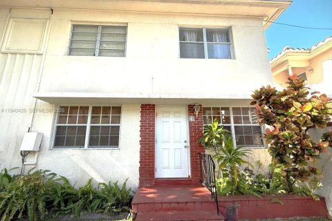 Copropriété à louer à Miami Beach, Floride: 1 chambre, 54.72 m2 № 1998298 - photo 9