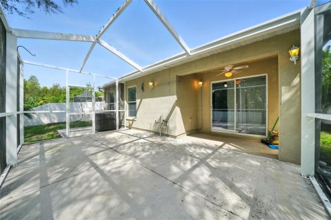 Villa ou maison à vendre à Land O' Lakes, Floride: 3 chambres, 139.45 m2 № 1915370 - photo 26