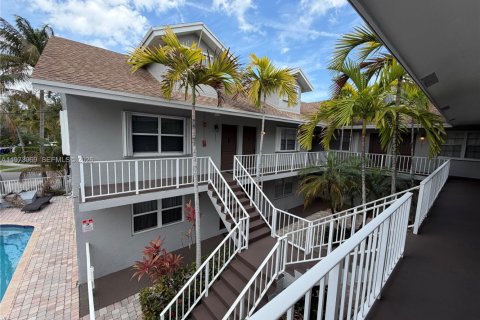 Снять в аренду кондоминиум в Форт-Лодердейл, Флорида 1 спальня, 50.07м2, № 2033614 - фото 15