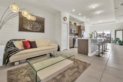 Купить кондоминиум в Дорал, Флорида 1 комната, 105.44м2, № 1836638 - фото 4