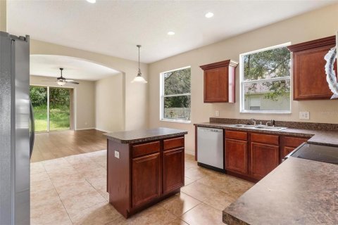 Villa ou maison à vendre à Eustis, Floride: 4 chambres, 181.35 m2 № 2150647 - photo 10
