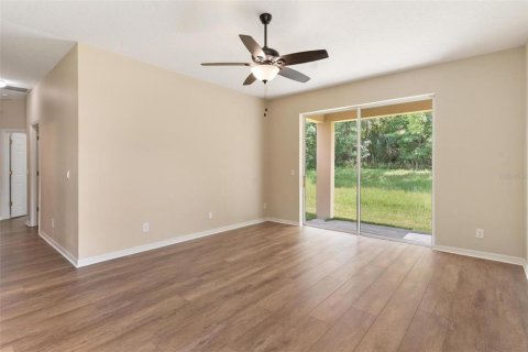 Villa ou maison à vendre à Eustis, Floride: 4 chambres, 181.35 m2 № 2150647 - photo 17