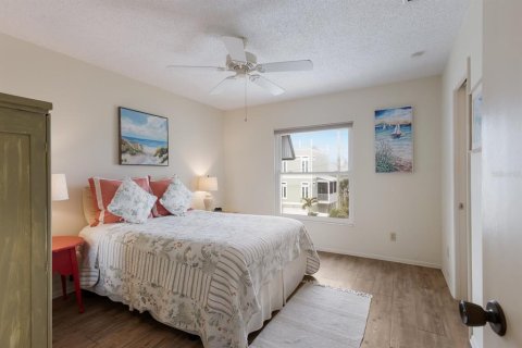 Condominio en venta en Bradenton Beach, Florida, 1 dormitorio, 54.81 m2 № 2202514 - foto 17