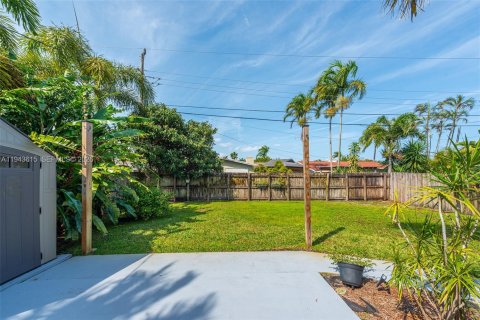 House in Oakland Park, Florida 2 bedrooms, 105.91 sq.m. № 2002388 - photo 27