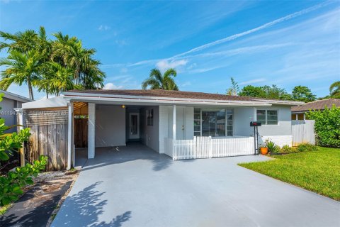 Casa en Oakland Park, Florida 2 dormitorios, 105.91 m2 № 2002388