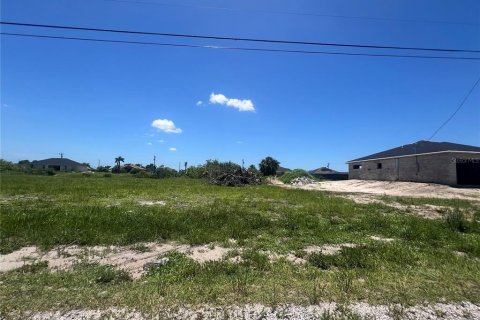 Terreno en venta en Cape Coral, Florida № 1771201 - foto 5
