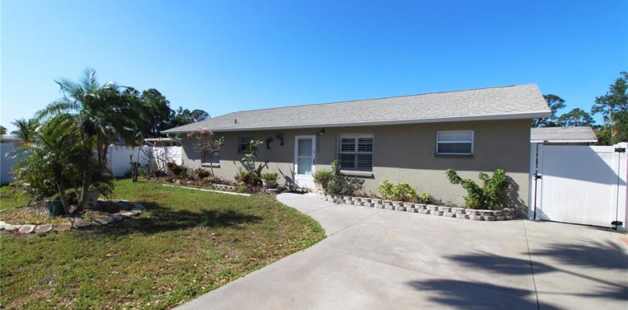 Casa en Sarasota, Florida 3 dormitorios, 107.02 m2 № 1643287