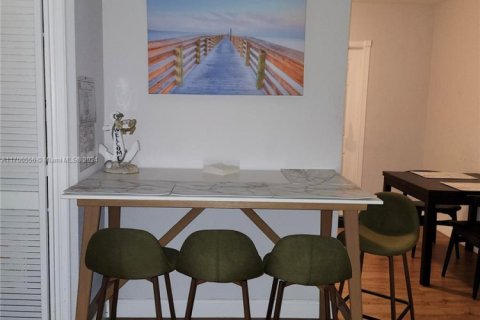 Appartement à louer à Fort Lauderdale, Floride: 2 chambres, 233.28 m2 № 1867986 - photo 3