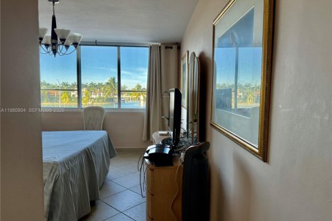 Condo à Miami Beach, Floride, 1 chambre  № 2044188