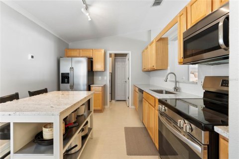 House in Oviedo, Florida 3 bedrooms, 117.43 sq.m. № 1835473 - photo 7