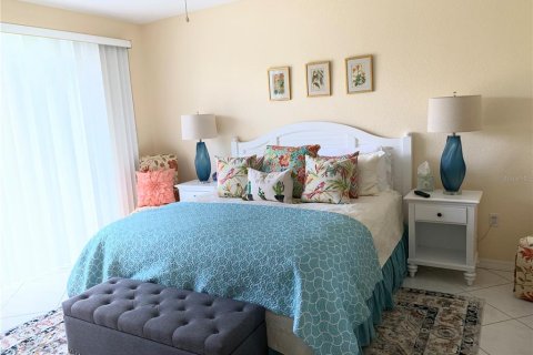 Condo in Punta Gorda, Florida, 3 bedrooms  № 1657115 - photo 9