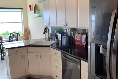 Condo in Punta Gorda, Florida, 3 bedrooms  № 1657115 - photo 7