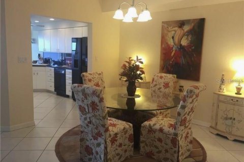 Condo in Punta Gorda, Florida, 3 bedrooms  № 1657115 - photo 8