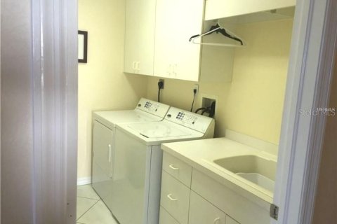 Condo in Punta Gorda, Florida, 3 bedrooms  № 1657115 - photo 16