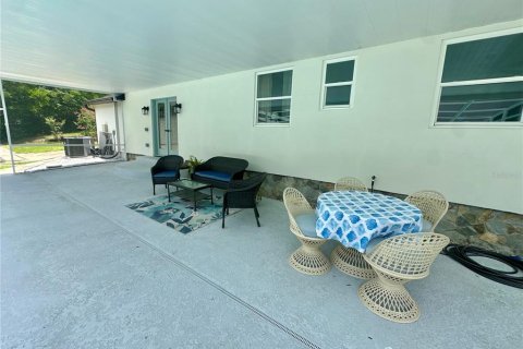 House in Orange City, Florida 4 bedrooms, 157 sq.m. № 1826498 - photo 29