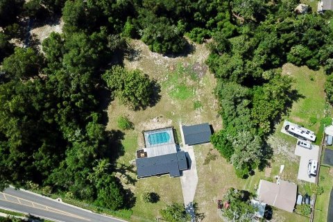 House in Orange City, Florida 4 bedrooms, 157 sq.m. № 1826498 - photo 26