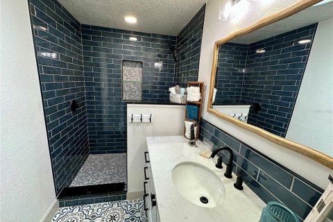 House in Orange City, Florida 4 bedrooms, 157 sq.m. № 1826498 - photo 18