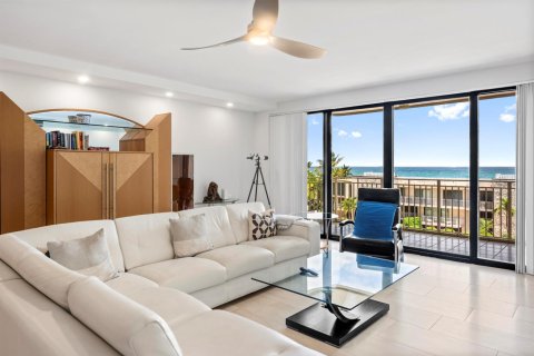Condo in Delray Beach, Florida, 2 bedrooms  № 2187452