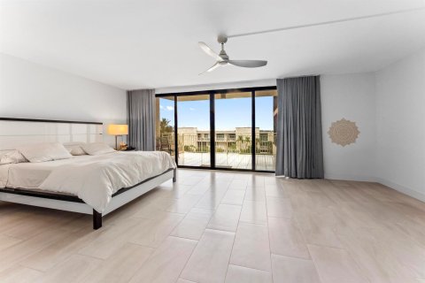 Condo in Delray Beach, Florida, 2 bedrooms № 2187452 - photo 16