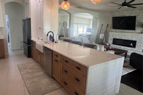 Villa ou maison à vendre à Valrico, Floride: 4 chambres, 211.45 m2 № 2388383 - photo 7