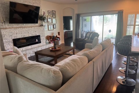 Villa ou maison à vendre à Valrico, Floride: 4 chambres, 211.45 m2 № 2388383 - photo 2