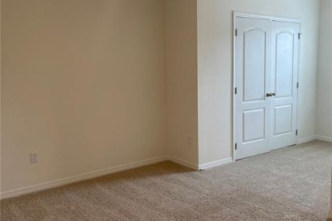 Townhouse in Davenport, Florida 3 bedrooms, 155.43 sq.m. № 2206871 - photo 10