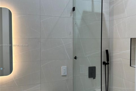 Townhouse in Dania Beach, Florida 4 bedrooms, 186.92 sq.m. № 2040587 - photo 26